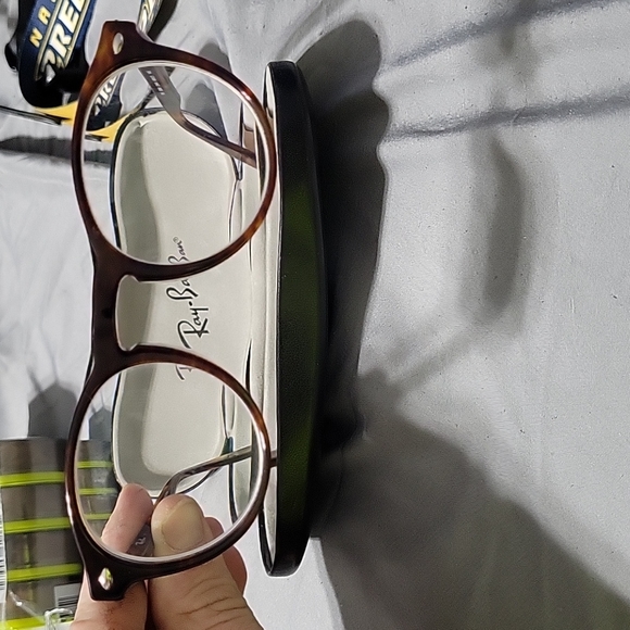 Ray Ban glasses - Picture 1 of 4